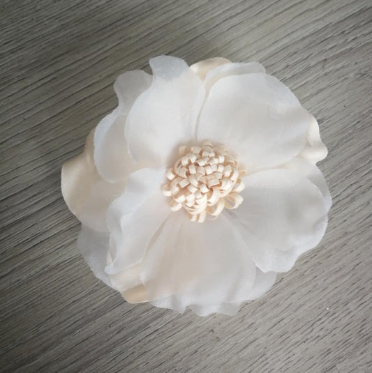 FIORE IN STOFFA CREMA