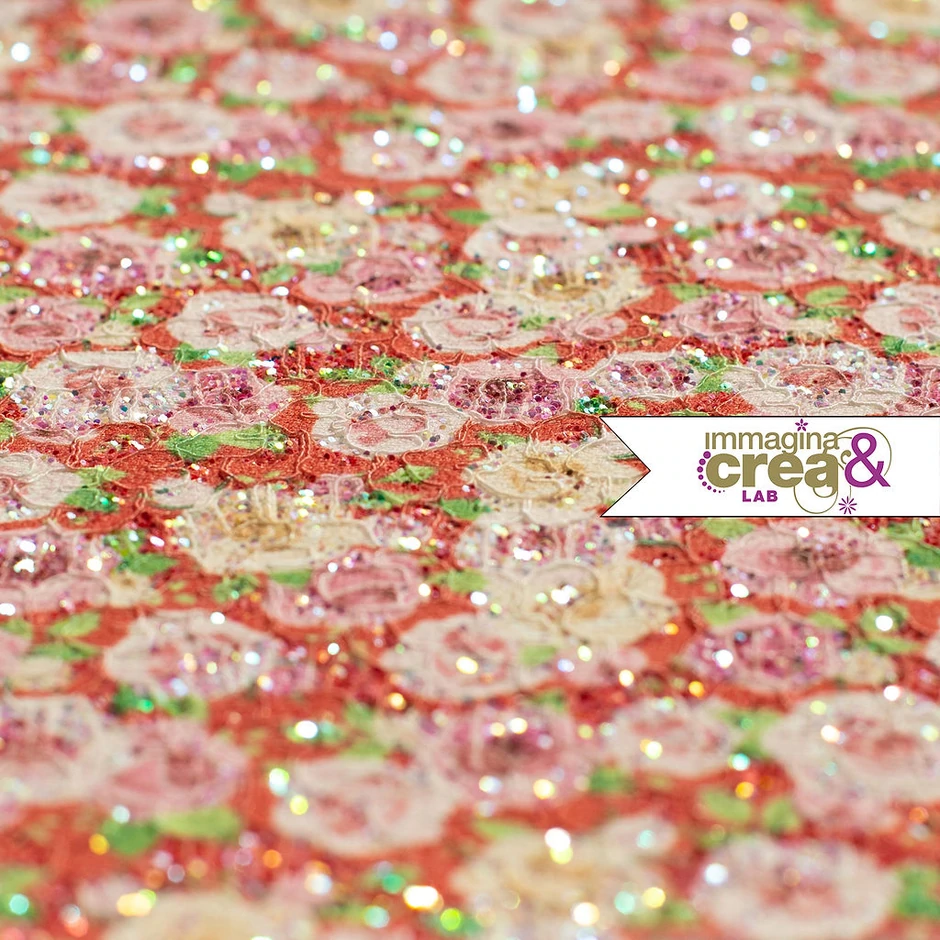 PIZZO GLITTERATO ROSE SFONDO ROSSO