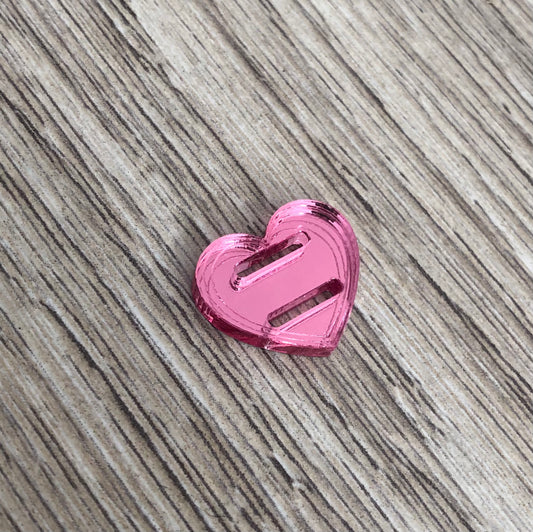 CUORE ROSA CON INCISIONE