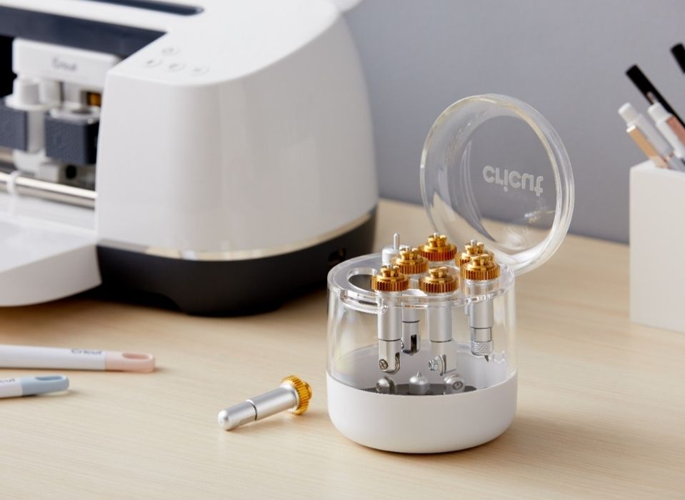 CRICUT ORGANIZER PER STRUMENTI