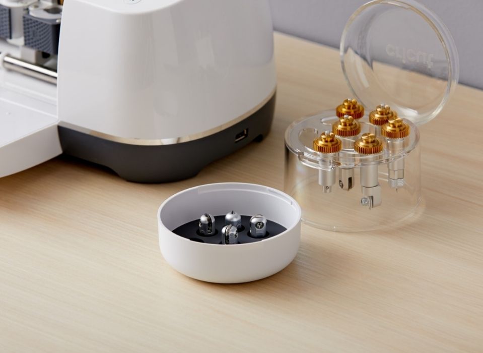 CRICUT ORGANIZER PER STRUMENTI